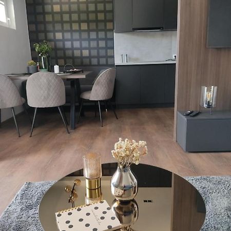Avisi Home Trebin Dış mekan fotoğraf