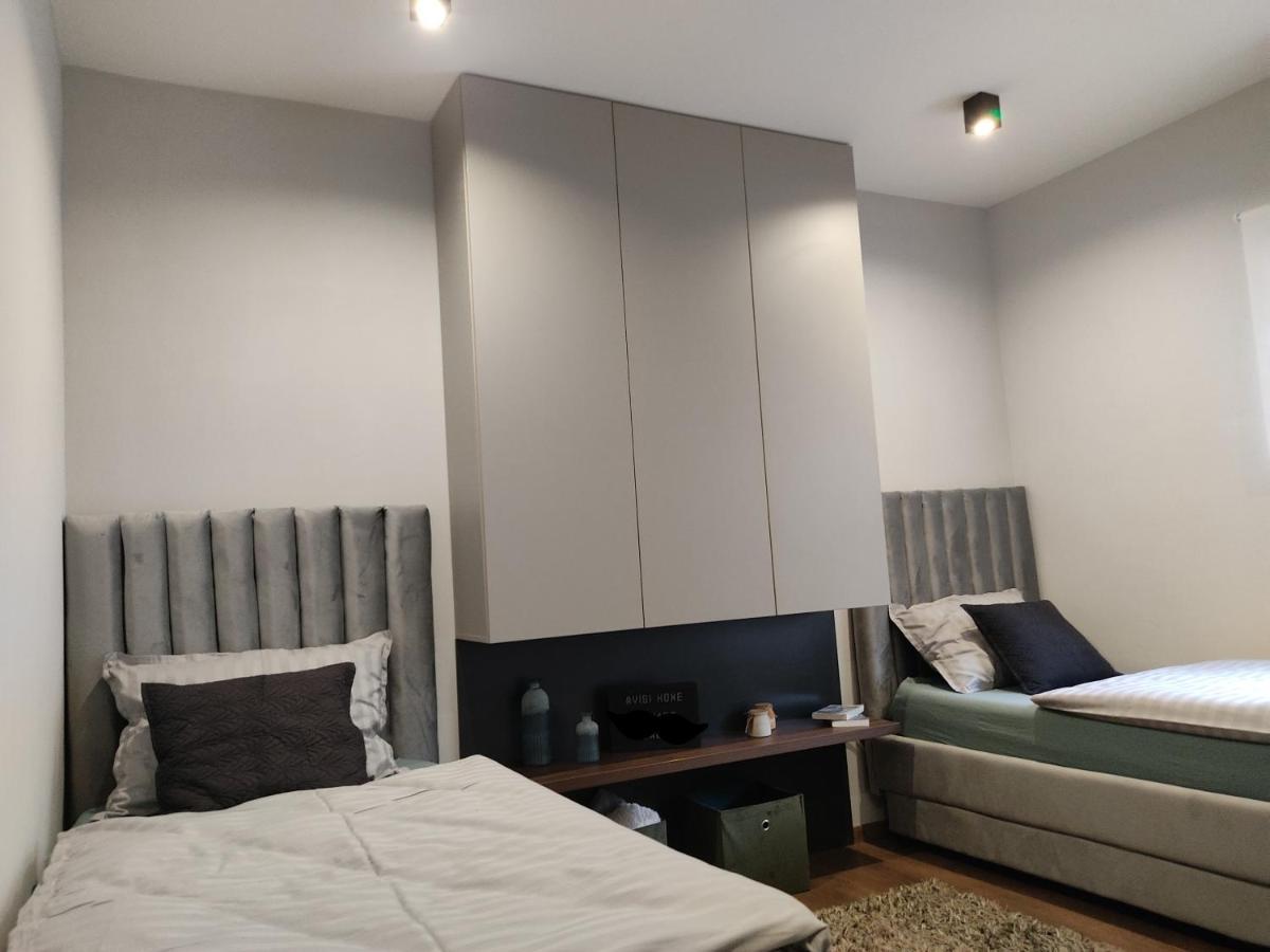 Avisi Home Trebin Oda fotoğraf