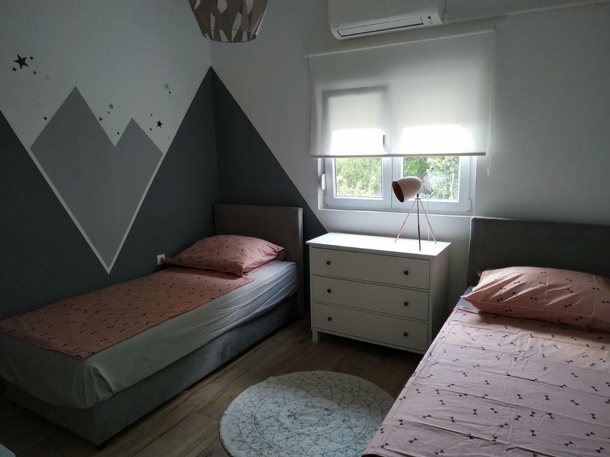 Avisi Home Trebin Dış mekan fotoğraf